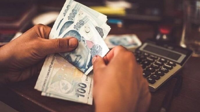 Memur ve Emeklide Zam Beklentisi Artıyor: Seyyanen Artış Gündemde mi?